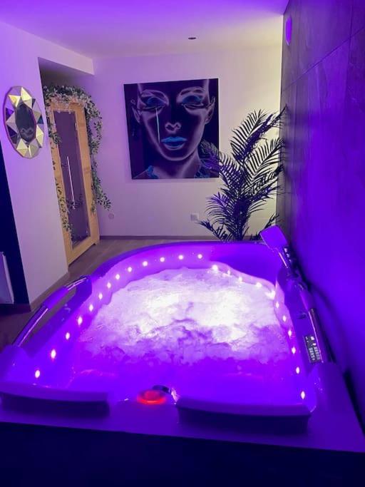 La Suite Saphir - Spa Privatif Nancy Exteriér fotografie